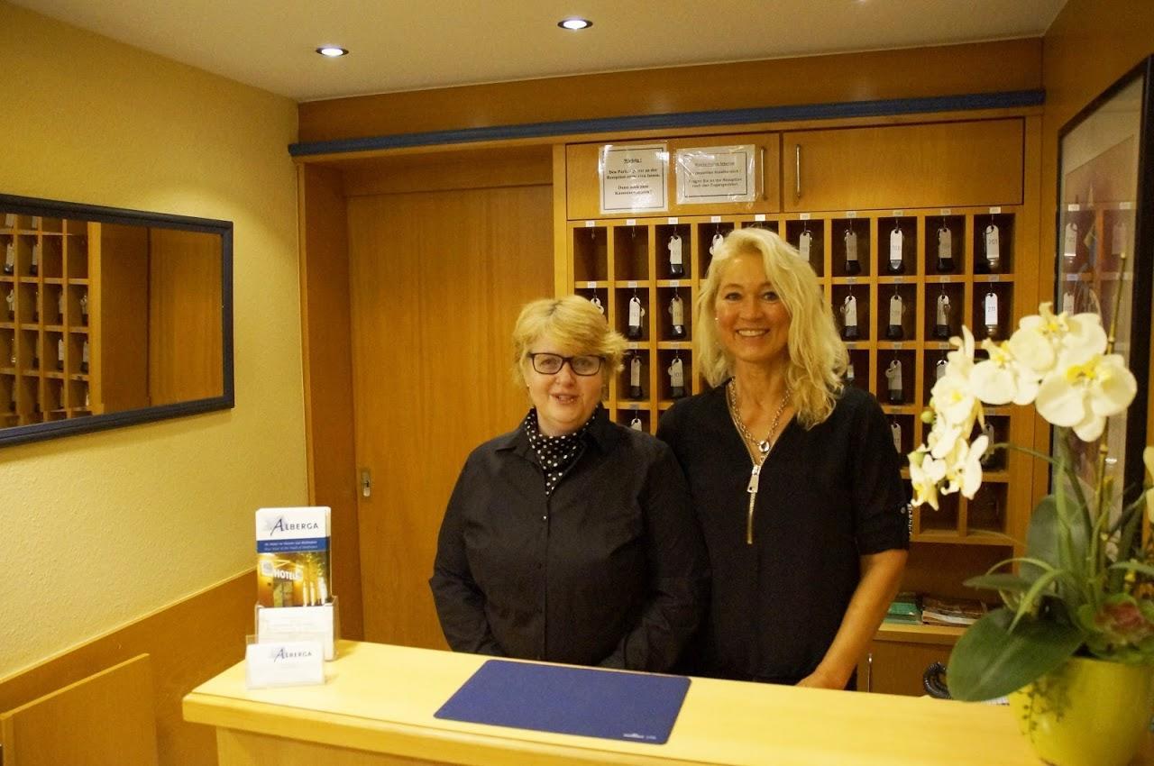 Hotel Alberga Mettmann Eksteriør billede