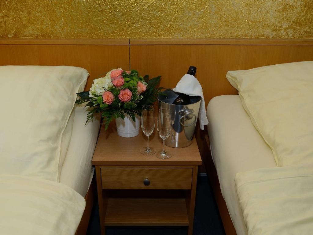 Hotel Alberga Mettmann Værelse billede